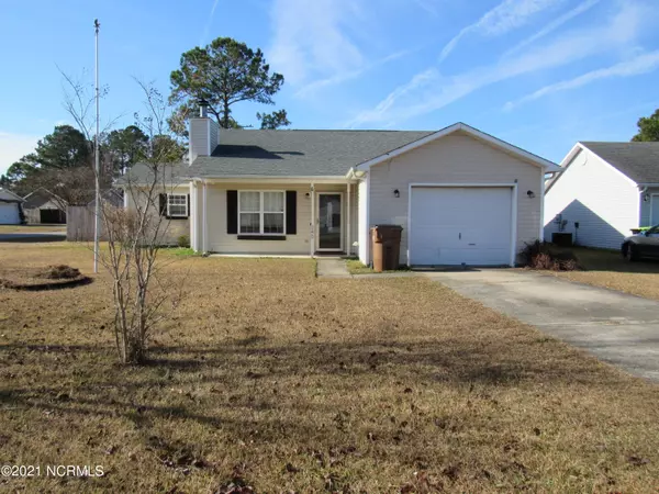 340 Running RD, Jacksonville, NC 28546