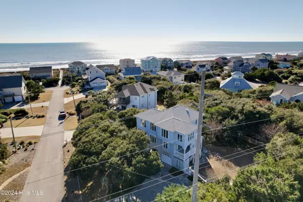 Emerald Isle, NC 28594,105 Howe ST