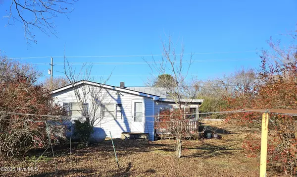 Ayden, NC 28513,1554 E Nc 102 RD E