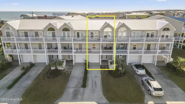 213 N AVE,  Kure Beach,  NC 28449