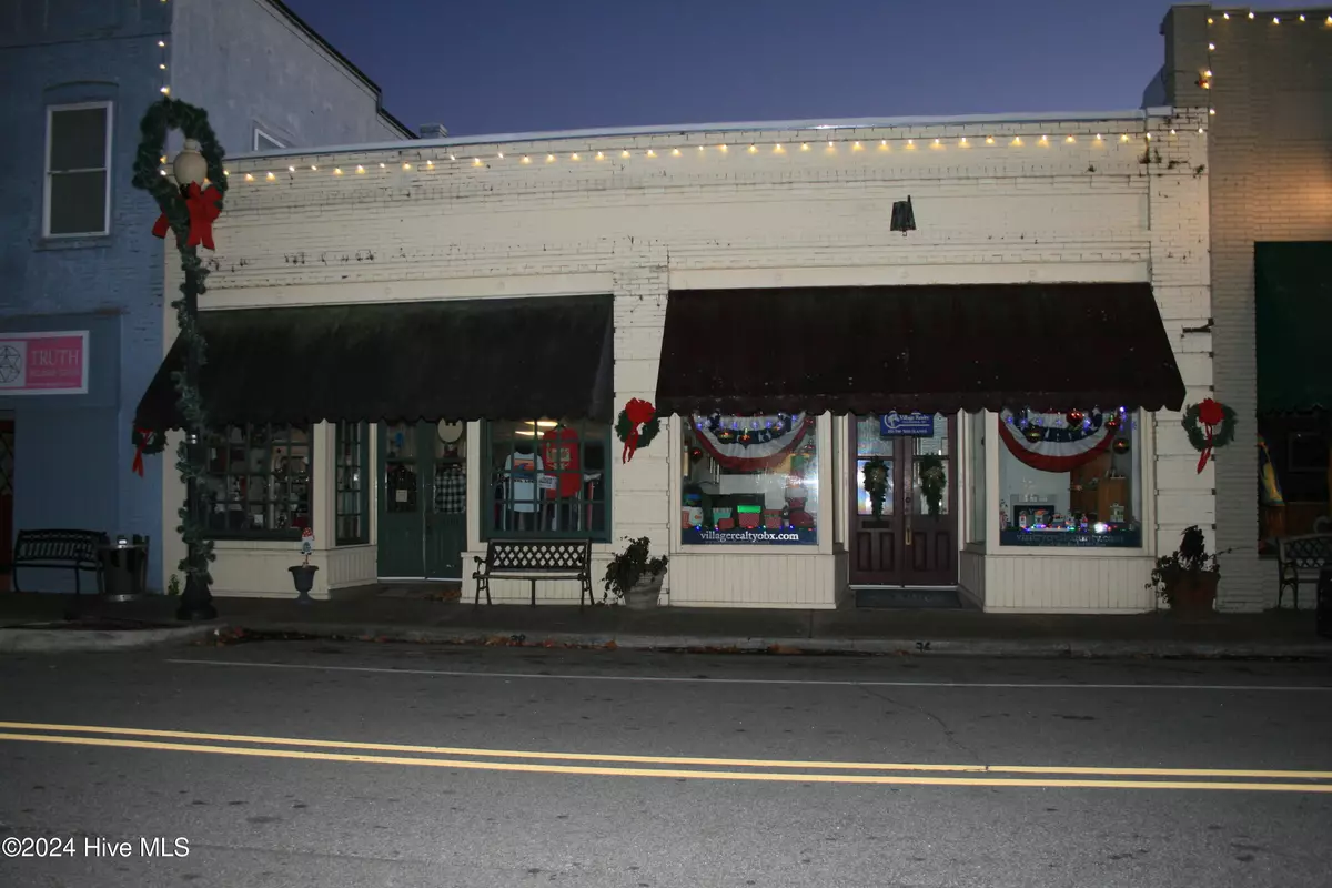 Columbia, NC 27925,207/209 Main Street