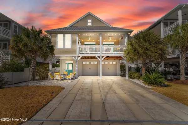 1216 Mackerel LN, Carolina Beach, NC 28428