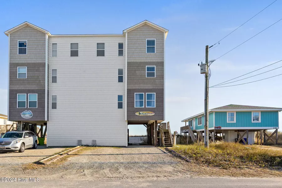 242 Sea Shore DR, North Topsail Beach, NC 28460