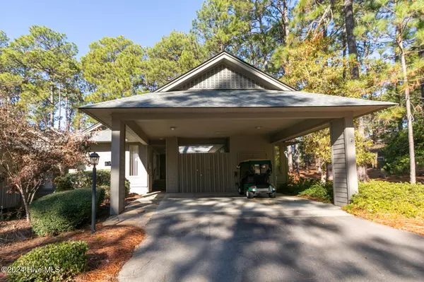 285 Sugar Gum LN #Unit 53, Pinehurst, NC 28374