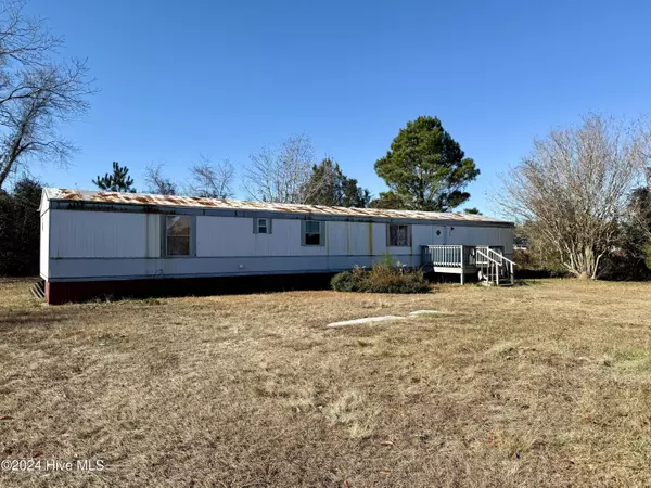 Hubert, NC 28539,468 W Willis Landing RD