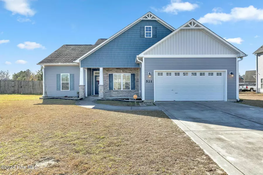 521 New Hanover TRL, Jacksonville, NC 28546