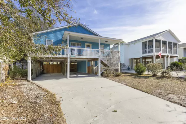 Oak Island, NC 28465,120 NE 10th ST