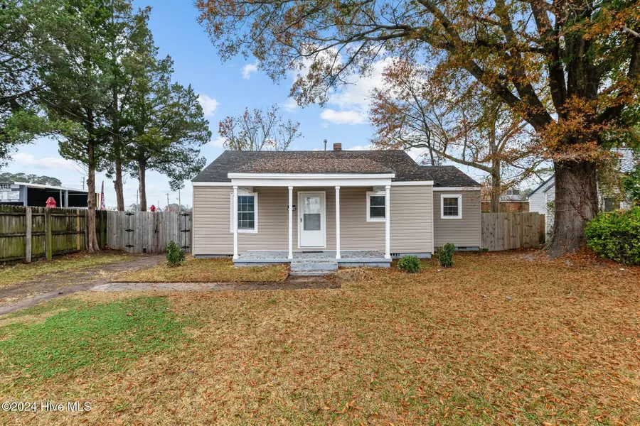 1305 Hazel AVE, New Bern, NC 28560