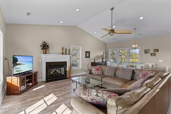 Oak Island, NC 28465,1617 E Pelican DR