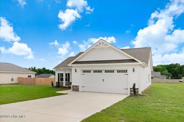 Fremont, NC 27830,207 Dunbar Hill DR