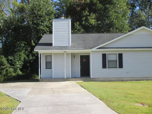 1813 Countrywood BLVD, Jacksonville, NC 28540