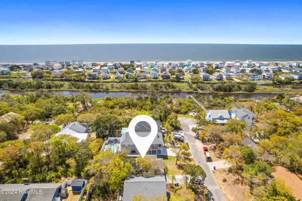 Oak Island, NC 28465,104 SE 36th ST