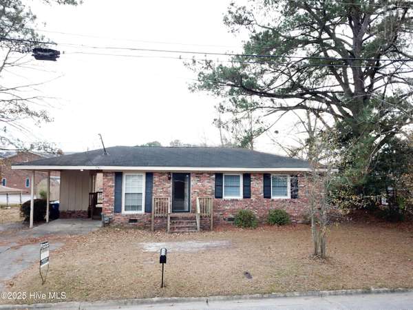 110 Hammond ST, Winterville, NC 28590