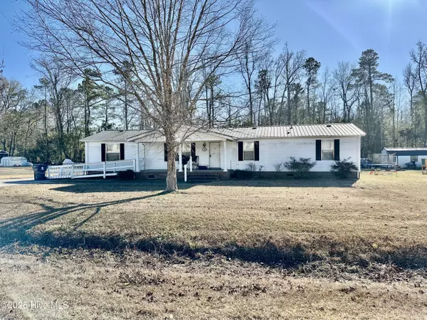 Whiteville, NC 28472,300 King Arthur DR