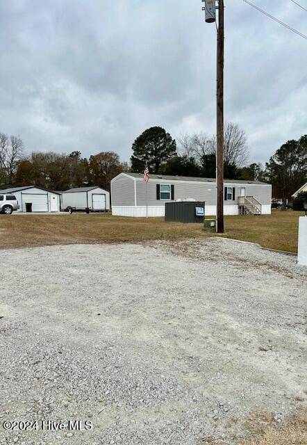 1442 Harrelsonville RD, Whiteville, NC 28472