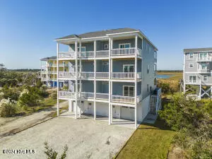 North Topsail Beach, NC 28460,2085 New River Inlet RD #B