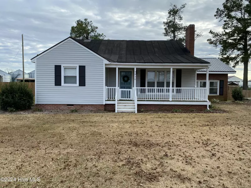 5930 Wall RD, Ayden, NC 28513