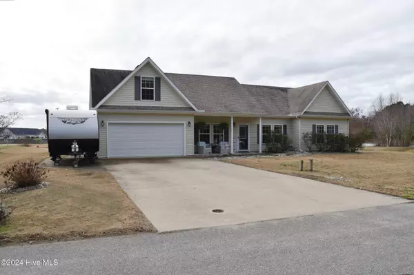 Currituck, NC 27929,107 Mulberry CT