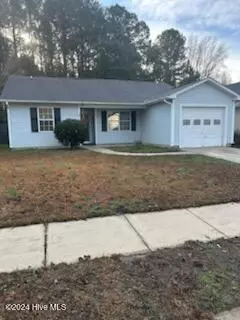 3046 Foxhorn RD, Jacksonville, NC 28546