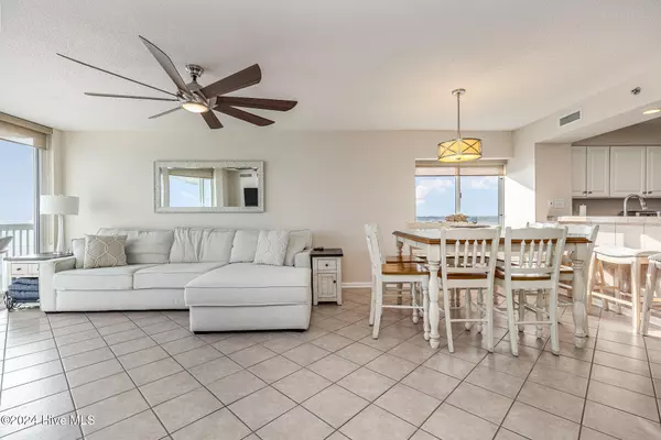 North Myrtle Beach, SC 29582,5310 N Ocean BLVD #Unit 10a