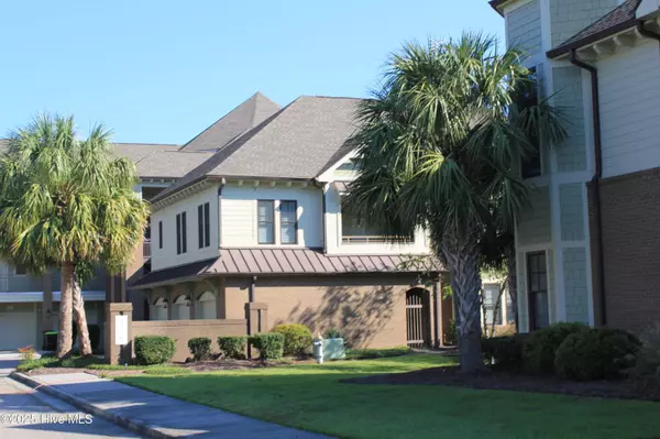 Wilmington, NC 28405,550 Grande Manor CT #205