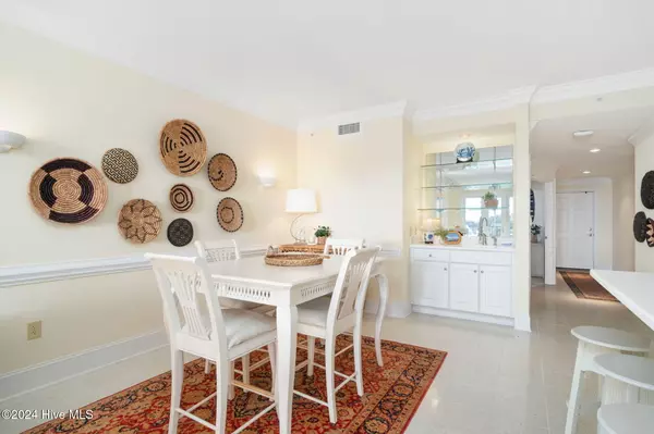 Morehead City, NC 28557,4425 Arendell ST #303 Harborside Club At 70 West