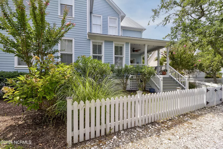 274 Silver Sloop WAY, Carolina Beach, NC 28428