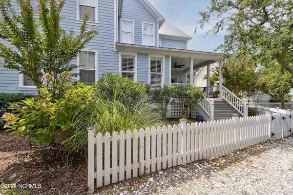 274 Silver Sloop WAY, Carolina Beach, NC 28428