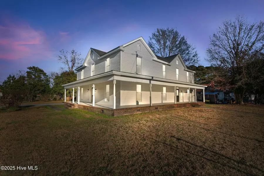 201 E Railroad AVE, Princeton, NC 27569