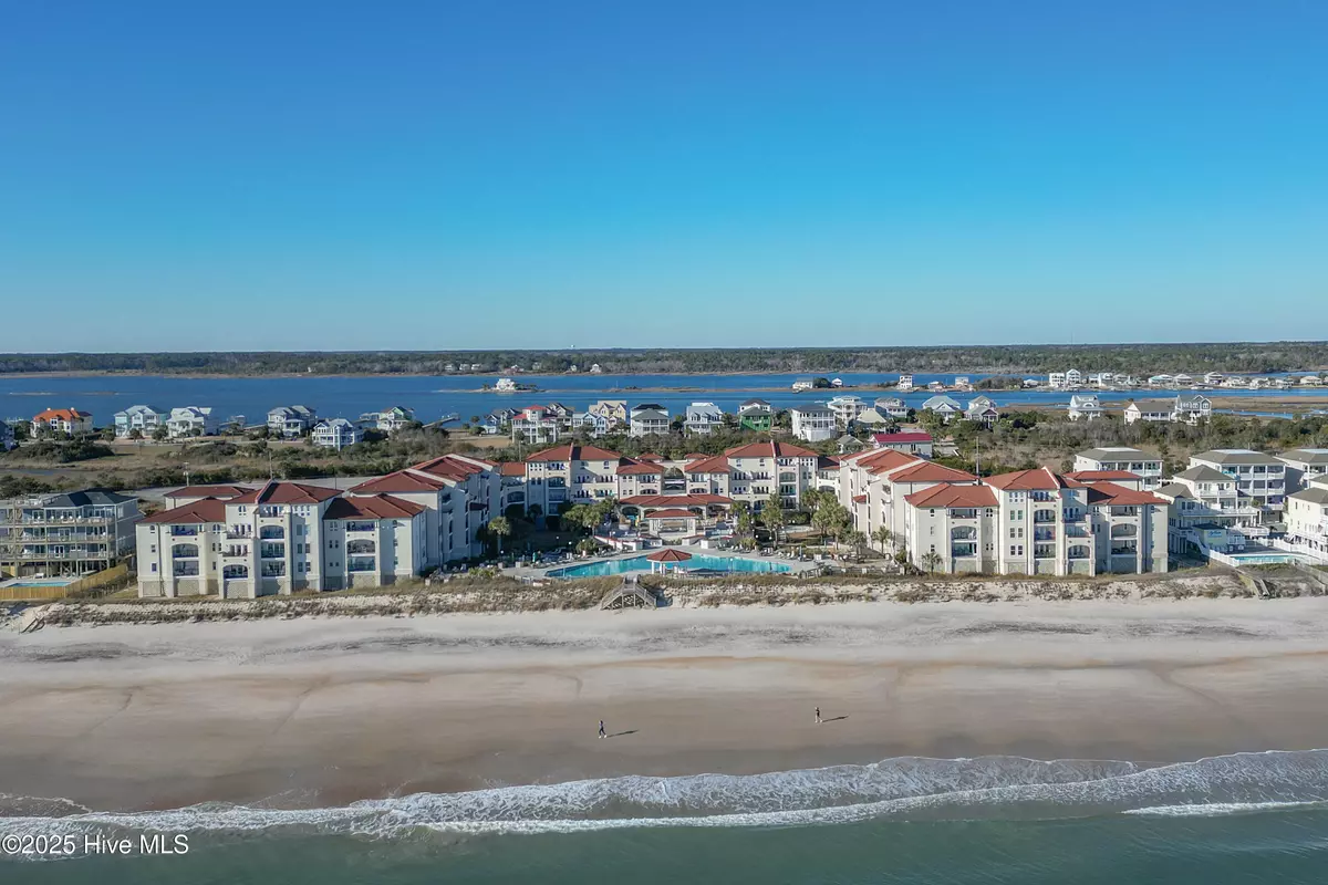 North Topsail Beach, NC 28460,790 New River Inlet RD #Unit 307b