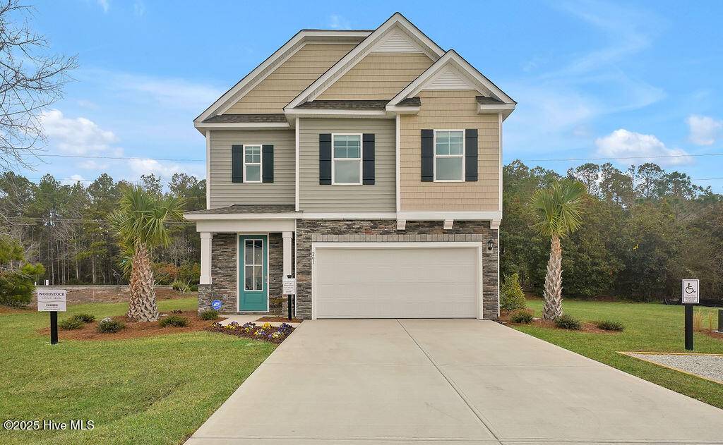 Sneads Ferry, NC 28460,201 Laridae CT #Lot 001