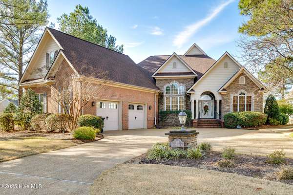 115 Legacy Lakes LKS, Wallace, NC 28466