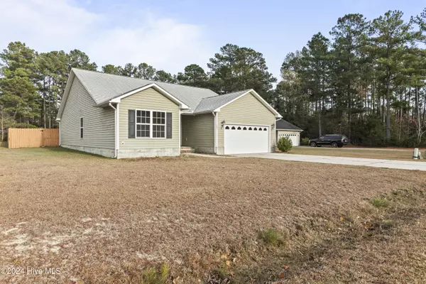 Havelock, NC 28532,101 Redbud CT