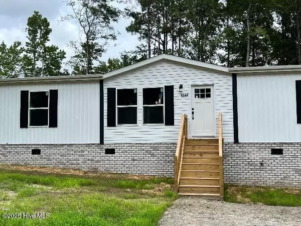 1883 Rolling Green DR SW, Supply, NC 28462