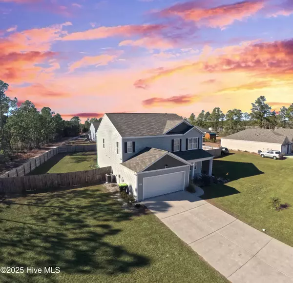 525 Pinecrest ST NW, Shallotte, NC 28470