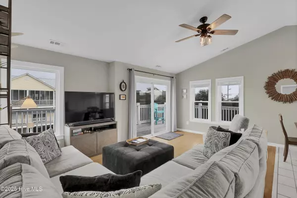 Surf City, NC 28445,103 Shaes LNDG