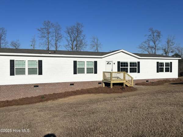 205 Grove Run DR, Warsaw, NC 28398