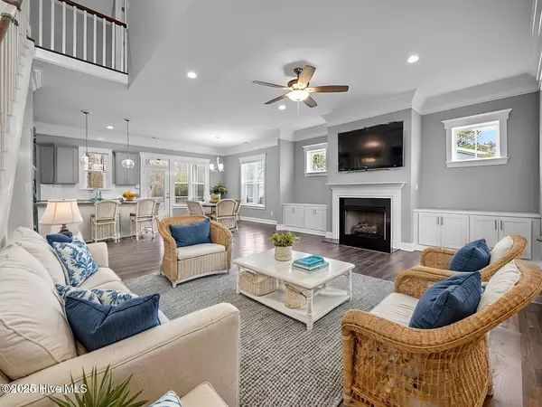 Swansboro, NC 28584,700 Windward LN