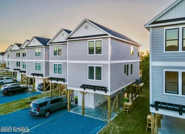 717 N Topsail DR, Surf City, NC 28445