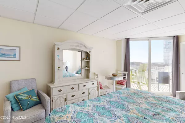 North Topsail Beach, NC 28460,2000 New River Inlet RD #3003