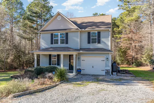 Four Oaks, NC 27524,405 Barewood DR