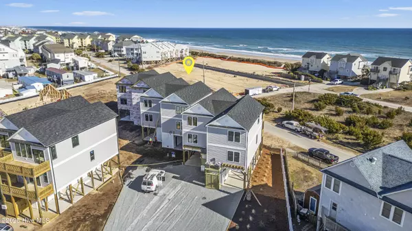 Surf City, NC 28445,723 N Topsail DR