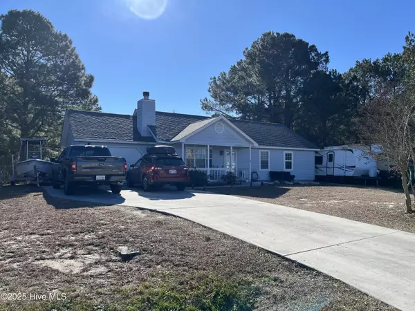 Hubert, NC 28539,311 Josie CT