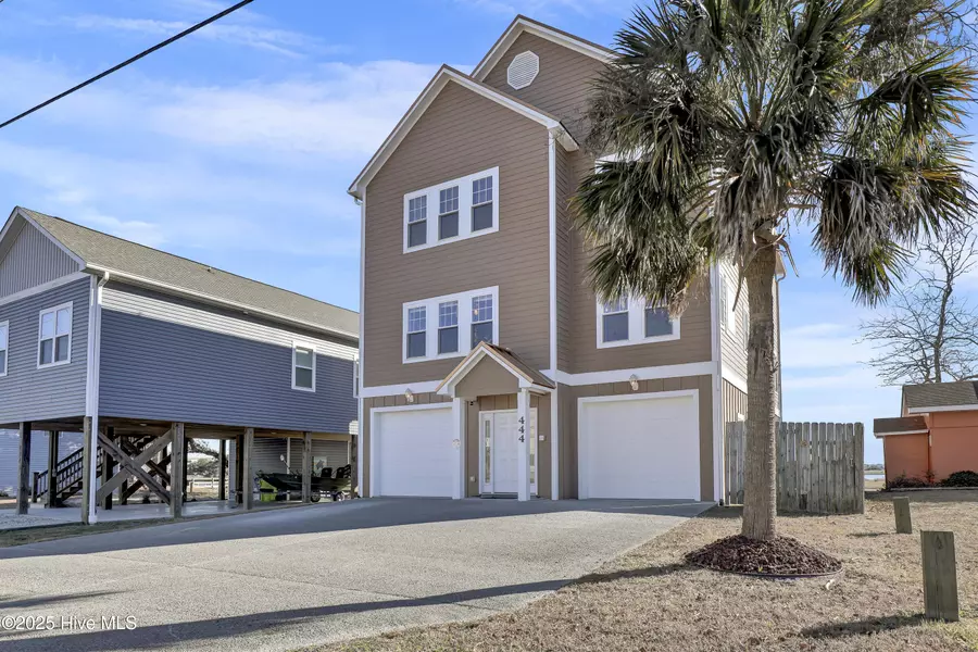 444 Little Kinston RD, Surf City, NC 28445