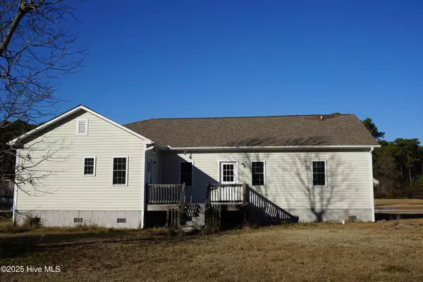 Gloucester, NC 28528,111 Red Drum LN