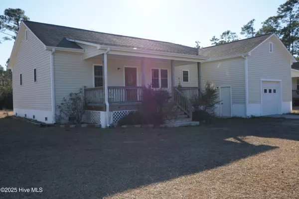 Gloucester, NC 28528,111 Red Drum LN