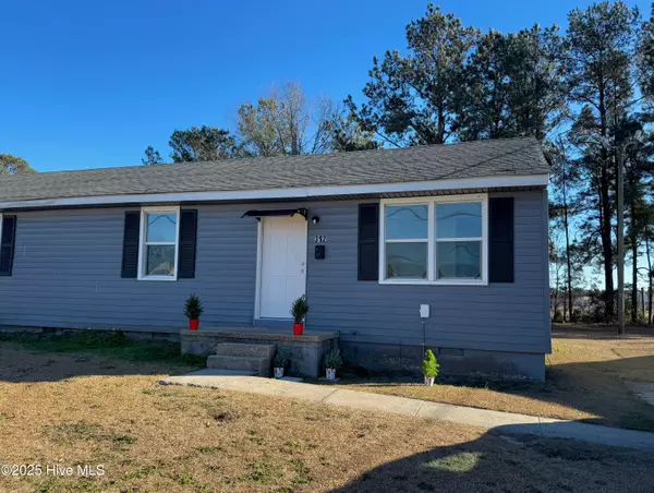 312 Starling ST, Jacksonville, NC 28540