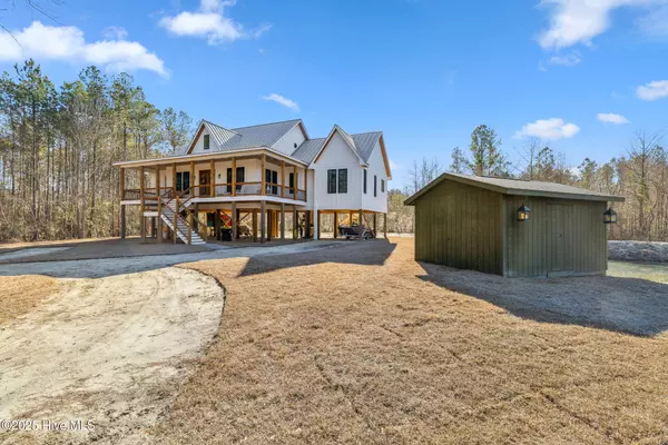 Rocky Point, NC 28457,903 Equine Landing DR