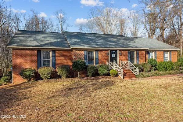 Kinston, NC 28504,3405 Robinwood DR
