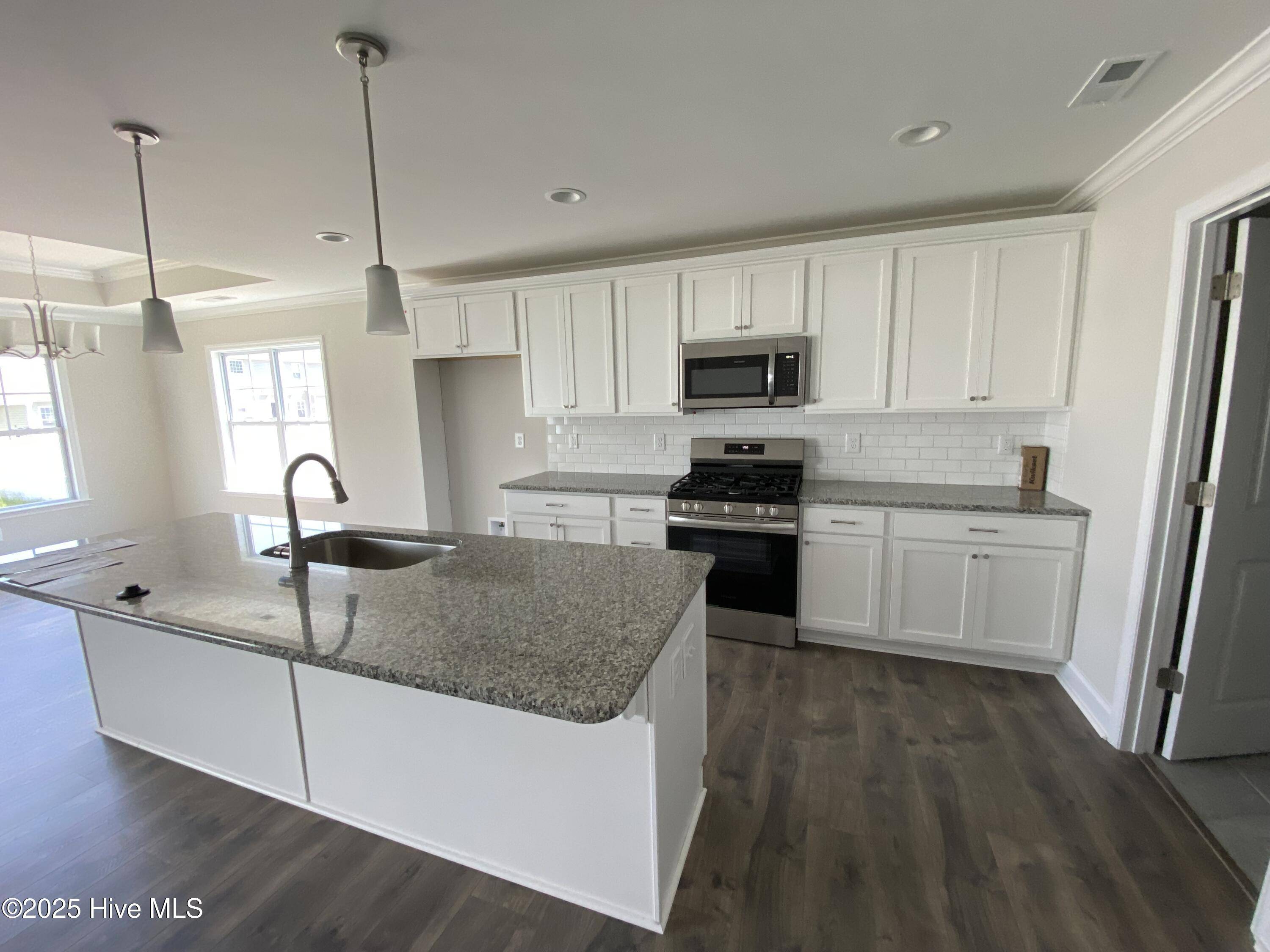 Greenville, NC 27858,304 Oleander DR